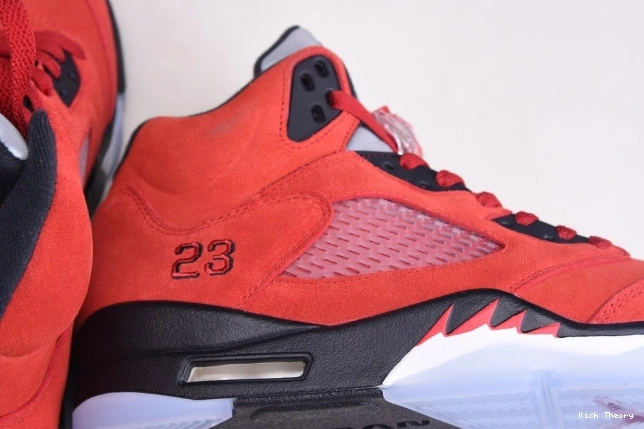 Kicked Out Shoe Store Raging Bulls DD0587-600 (2021) 5 Jordan Retro Red 0810